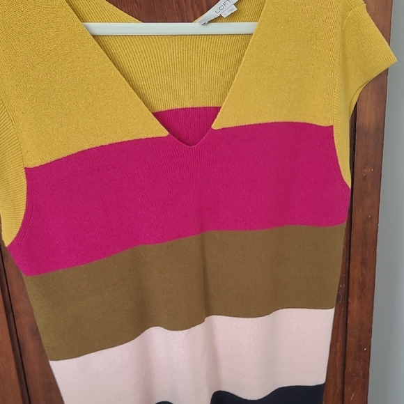 LOFT Yellow and Pink V-Neck Knit Top - Picture 6 of 6